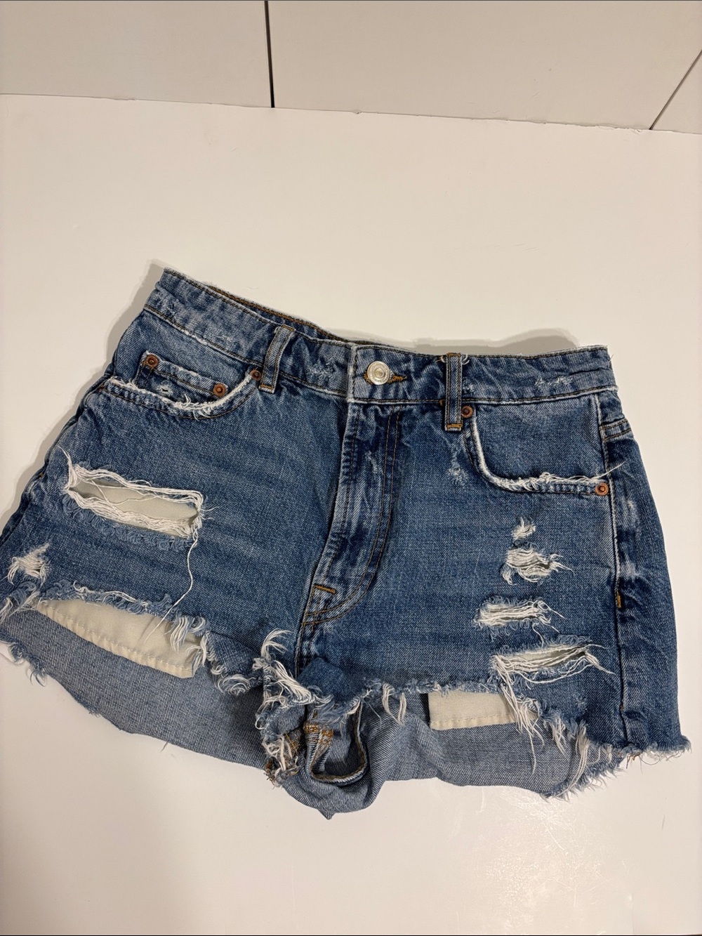 Zara Cutoff Denim Shorts - 4